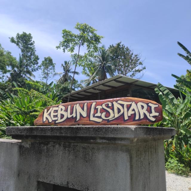 Kebun Lisdtari Farmstay
